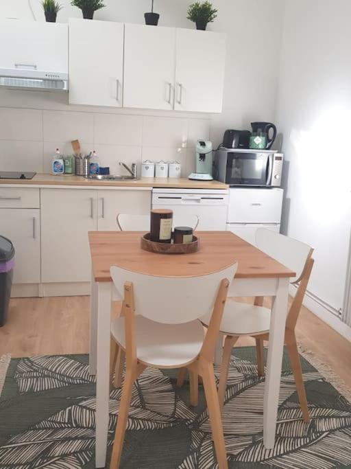 Apartament Agreable F2 Proche Gare Le Mans Zewnętrze zdjęcie